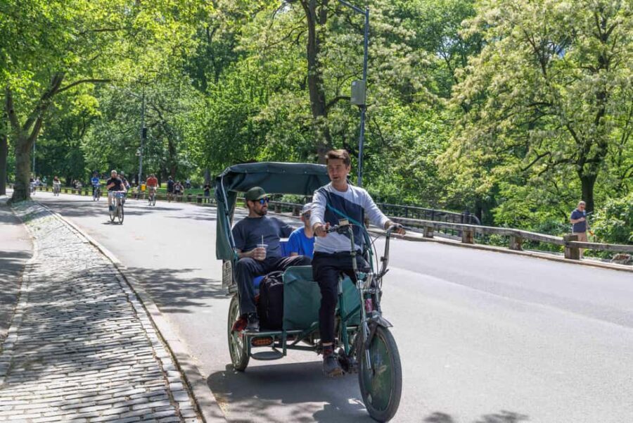 New York City: Friends Tour - Analyzing the Price and Value