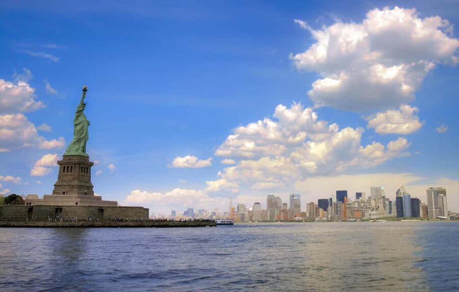 New York: Statue of Liberty and Hop-On Hop-Off Bus Tour - Who Is This Tour Best For?