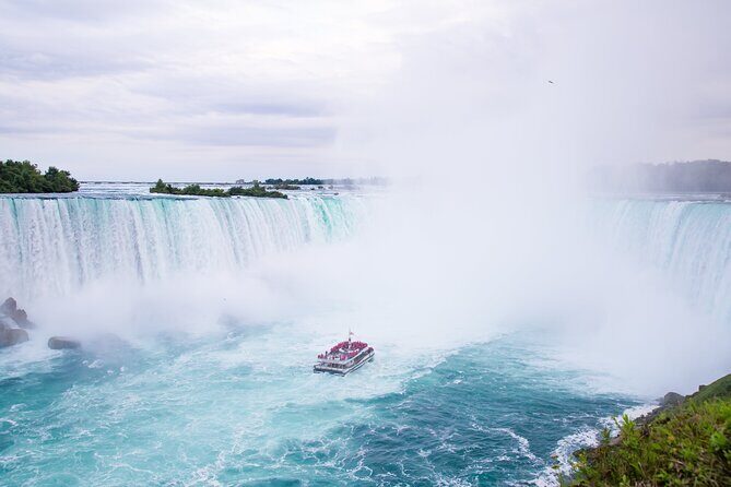 Niagara Falls: Half Day Tour with Boat & Journey Behind the Falls - What the Reviews Tell Us