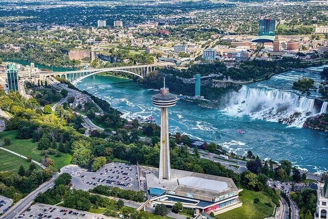 Niagara Flying Theatre Ride Skylon Tower Guided Tour Canada - Passing the Floral Clock