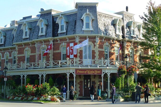 Niagara-on-the-Lake: Guided Vehicle Tour Prettiest Town in Canada - Practical Tips for Participants