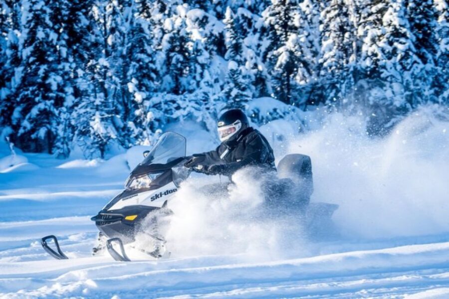 North Pole Alaska: Guided Fairbanks Snowmobile Tour - Starting Point and Meeting Arrangements