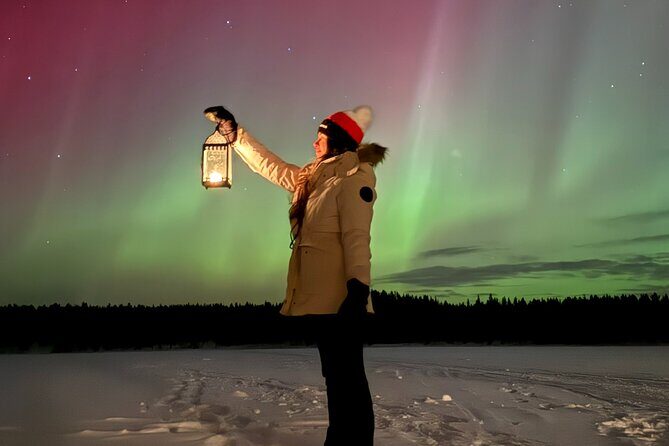 Northern Lights Adventure in the Wild with Campfire Treats - What’s Included and What’s Not