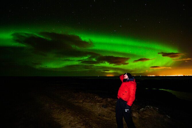 Northern Lights Hunt and Jeep Tour With A Photographer - Logistics and Practical Tips
