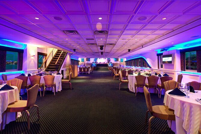 NYC: Atlantis Yacht Luxury New Year's Eve Party Cruise - What Travelers Can Expect