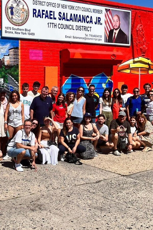 NYC: Contrast Tour Manhattan, El Bronx, Queens & Brooklyn - A Deep Dive into the NYC Contrasts Tour