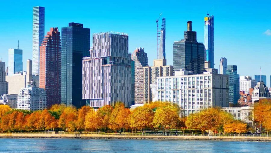 NYC: Fall Foliage Cruise with Live Guide - Who Should Consider This Cruise?