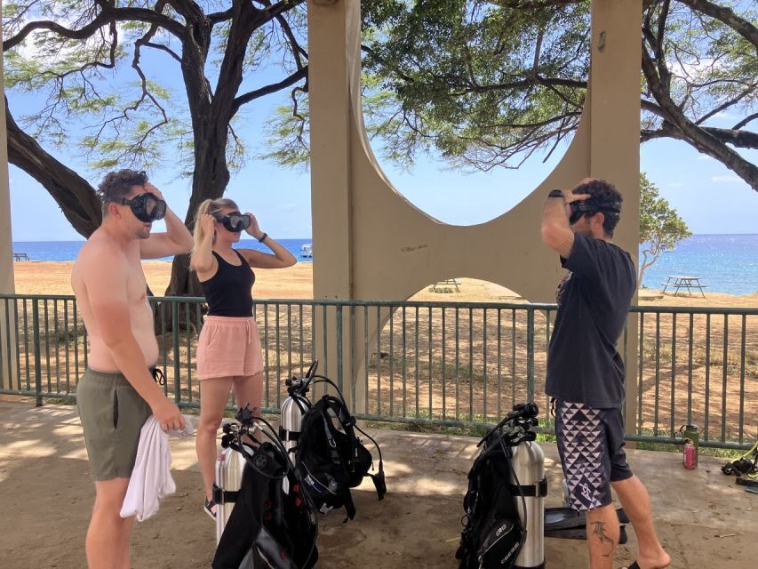 Oahu: Beginner SCUBA Dive at Electric Beach - A Closer Look at the Experience