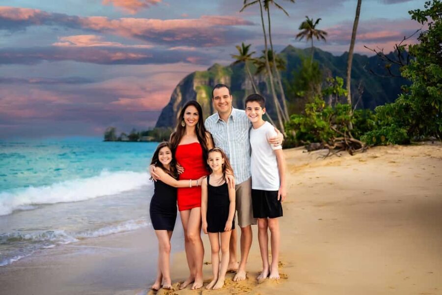 Oahu: Professional Photographer Couples and Families - Who Should Book This Tour?