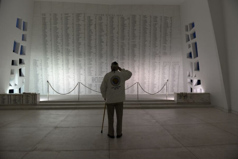 Oahu: USS Arizona Memorial Chief's Narrated Multimedia Tour - What Makes the Tour Stand Out