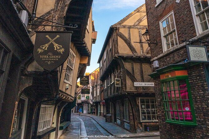 On the Beat: Murders, Crime & Mystery Private York Walking Tour - The Itinerary in Detail: What You’ll See and Learn