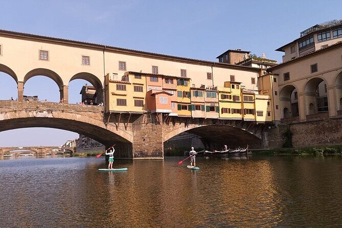 One-oar Surfing on the Arno River from Florence - The Experience in Action