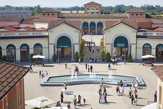 Outlet Serravalle o FoxTown Con Autista Privato Da Milano - Who Will Love This Tour?