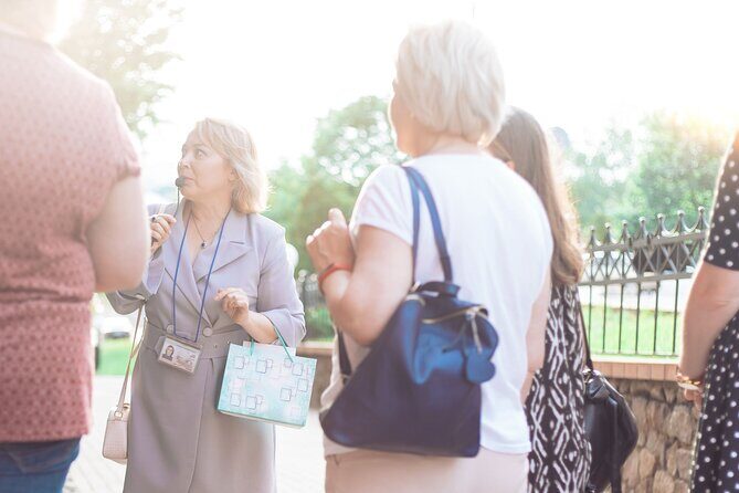 Paducah Quilt Festival 2 Day Private Tour April 23, 2025 - Authenticity and Community