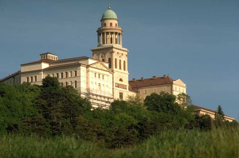 Pannonhalma Day Tour from Budapest with Gyr - What You Can Expect: A Day of Architectural and Spiritual Beauties