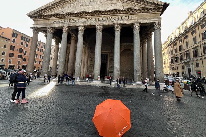 Pantheon: Rome's Iconic Temple Experience skip the line ticket - The Interior of the Pantheon