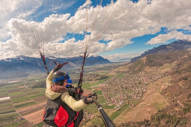 Paragliding discovery flight in Villars sur Ollon - Practical Considerations and Tips