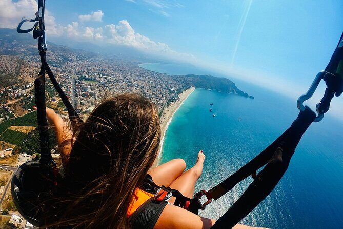 Paragliding Experience at the Peerless Cleopatra Beach - Why You Should Consider This Tour