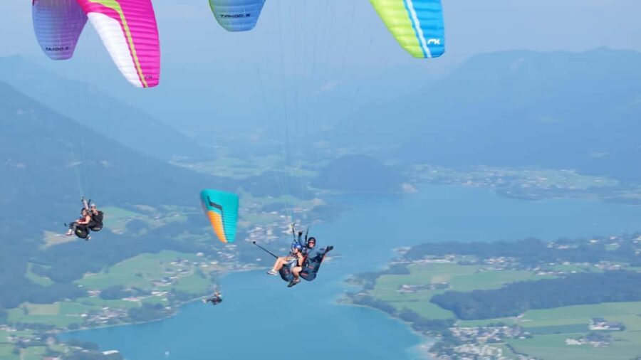 Paragliding Tandem in Salzkammergut / Sound of Music Flight - Why This Tour Stands Out