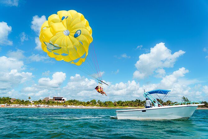 Parasailing & Beach Club with Transportation In Riviera Maya - What Makes This Tour Stand Out?