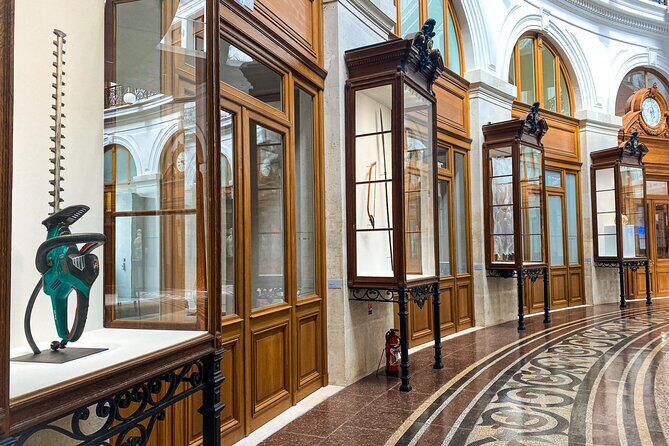 Paris Bourse de commerce Private Tour - The Sum Up: A Solid Choice for Art and Architecture Fans