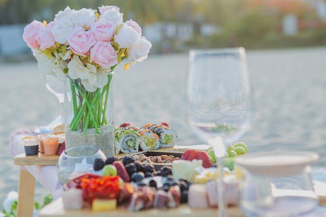 Picnic Tipi with Food and Drink - The Itinerary Breakdown