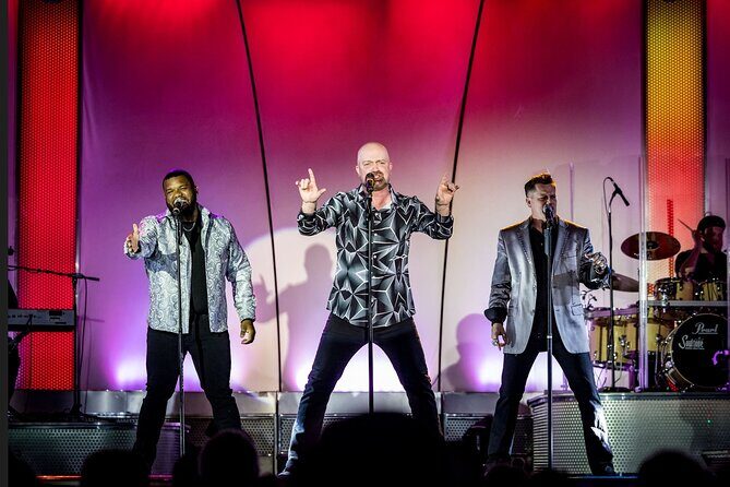 Pierce Arrow Shows in Branson - An In-Depth Look at Pierce Arrow Shows in Branson