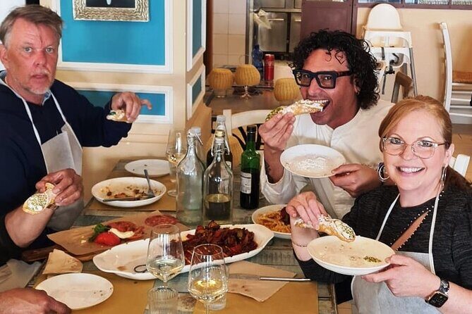 Pizza & Cannolo Making in Taormina by the Sea - Why This Tour Offers Great Value