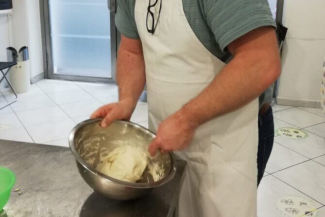 Pizza course in Catania with Show Cooking Cannolo - Who Will Love This Tour?