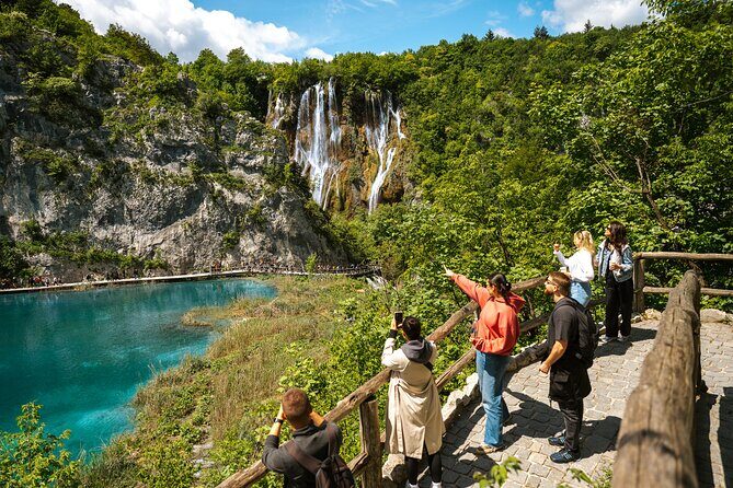 Plitvice Lakes and Rastoke Tour w/ ticket (ENG/ESP) - Itinerary Breakdown: What to Expect at Each Stop