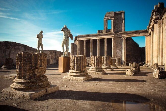 Pompeii Ruins visit for 3 hours (round-trip included) - Transport and Logistics