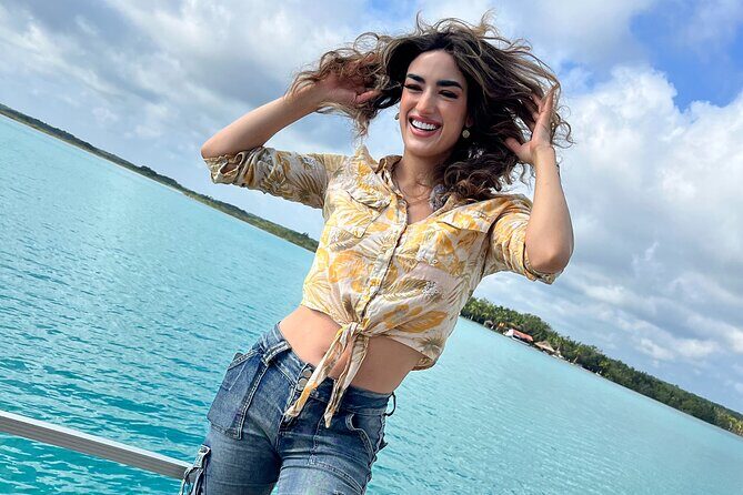 Pontoon Private Tour of the Seven Colors Lagoon - Exploring the Lagoon: A Deep Dive into the Itinerary