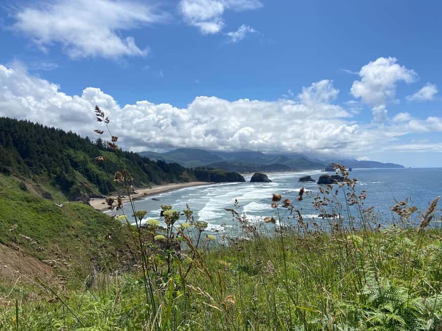 Portland: Cannon Beach and Ecola State Park Hiking Tour - Welcome to Cannon Beach
