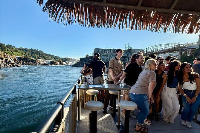 Portland River Tour to Willamette Waterfall 3 Hours - The Experience on Board