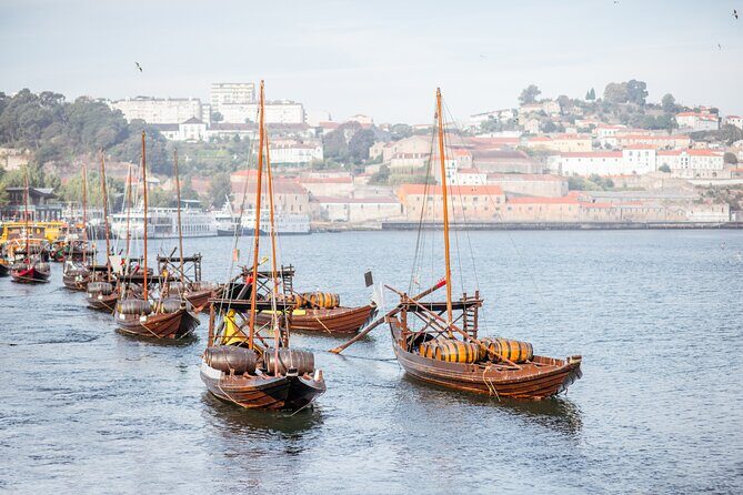 Porto "Old Town" Walking Tour with river cruise (Small-groups) - What’s Included & What’s Not
