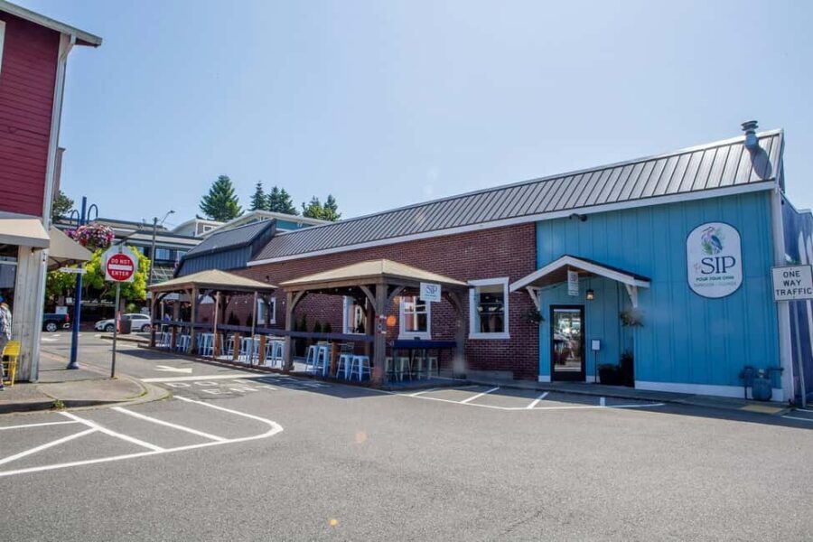 Poulsbo: Sweet Treats Walking Tour with Guide - Key Points