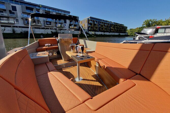 Prague Private Boat Tour - FAQ