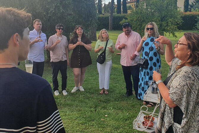Prepare a dinner with the Florentine Countess in her Villa: cooking class - In-Depth Look at the Experience