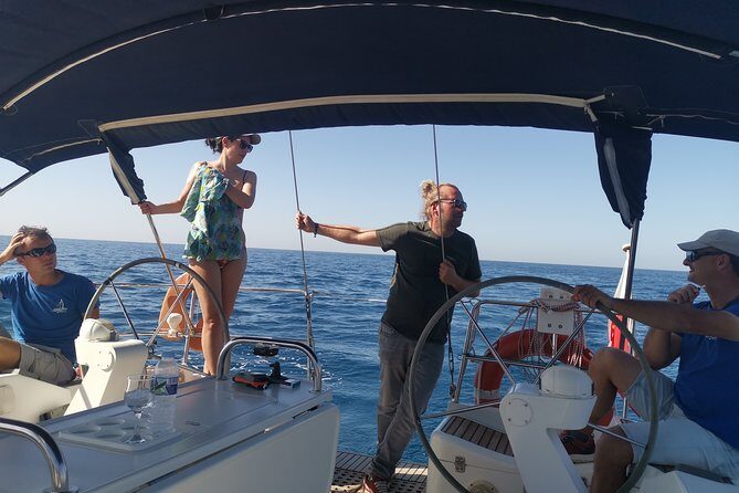 Private 3-hours afternoon SailingTour and Snorkeling with Food and Drinks - A Closer Look at the Experience