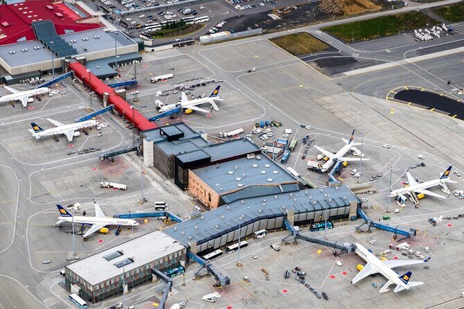 Private Airport Transfer from Reykjavik to Keflavik Int. Airport - Why This Transfer Makes Sense for Travelers