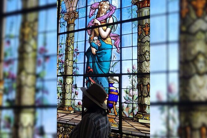 Private and Guided Tour to Chapultepec Castle with Transportation - What Past Travelers Say