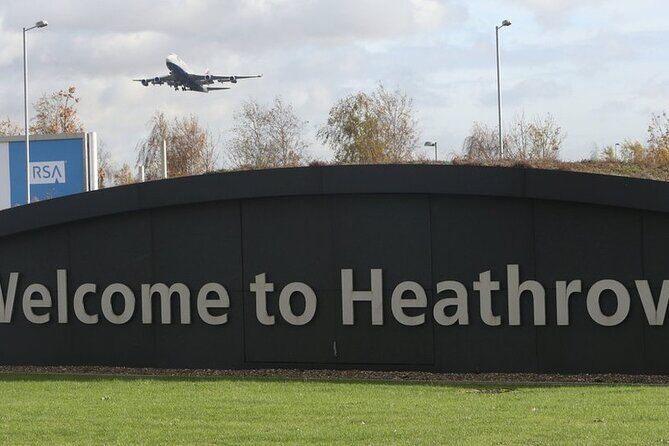 Private Arrival or Departure Transfer: London Heathrow Airport to Central London - How the Experience Unfolds