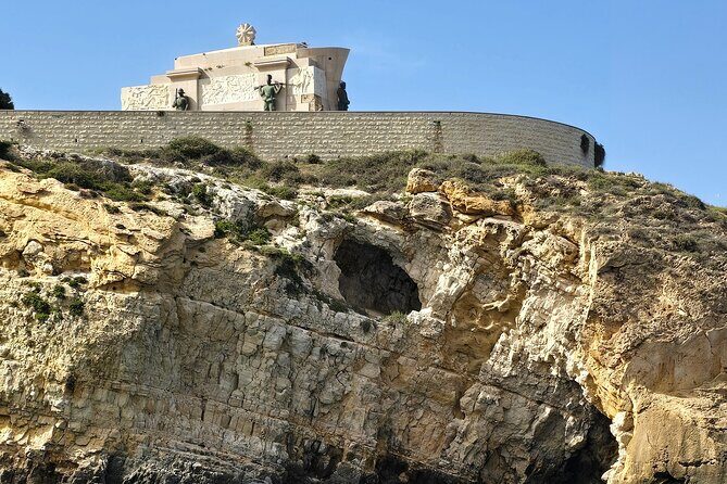 Private boat tour of the island of Ortigia and the sea caves - Why This Tour Stands Out