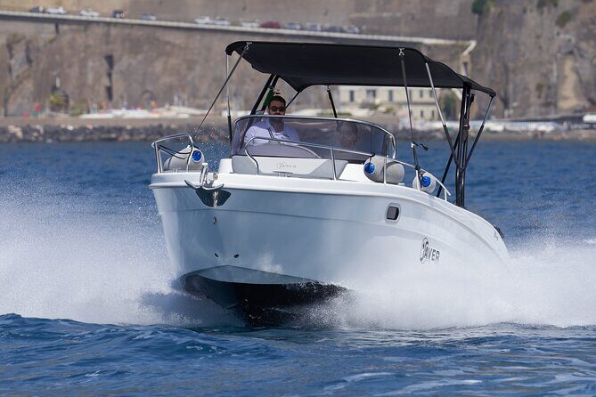 Private Boat Tour with Saver 7.50 WA - The Sum Up