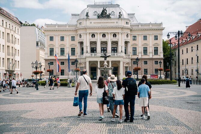 Private Bratislava Tour with Transfer from Vienna to Budapest - A Step-by-Step Breakdown of the Itinerary