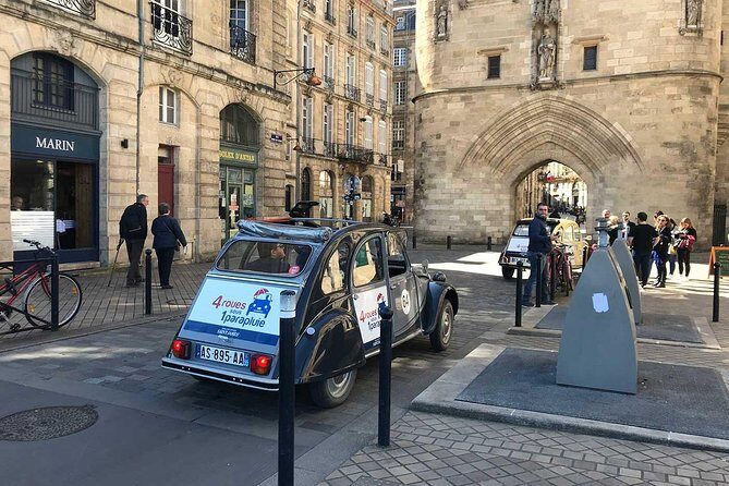 Private City Tour of Bordeaux in a Citroën 2CV - 1h30 - The Itinerary in Detail