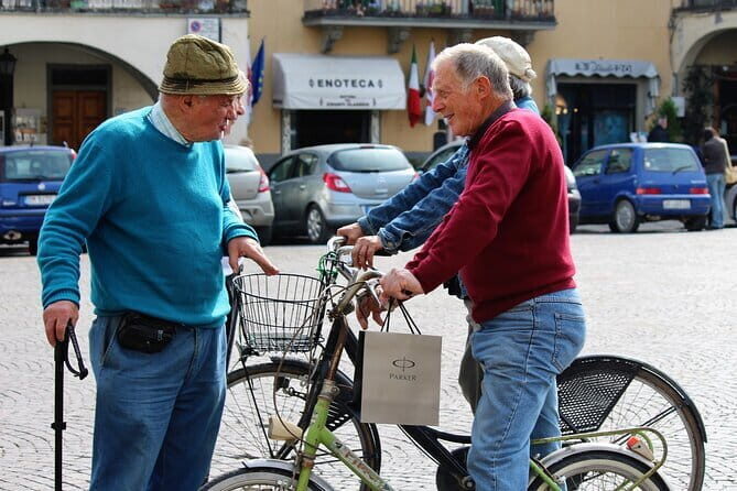 Private Coffee and Sweets Tour Caffé, Chocolate, Gelato & More - The Guide and Overall Experience