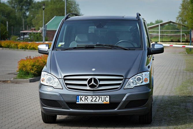 Private Door-To-Door Transfer from Krakow to Budapest - Who Will Love This Service?