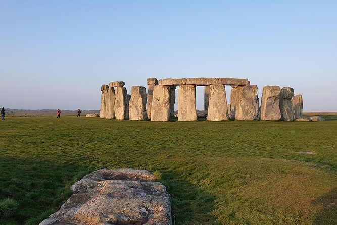 Private driver guided tour Stonehenge - The Experience in Detail: What to Expect