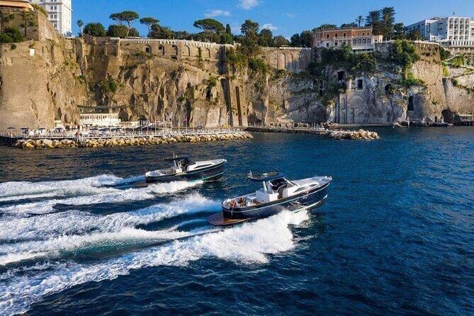 Private Full-day Luxury Boat Tour to Capri from Amalfi Coast - Setting Sail: What to Expect on This Full-Day Yacht Tour